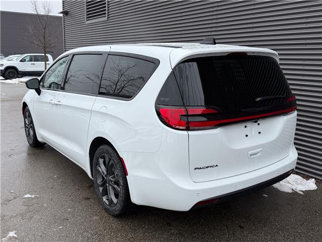 2026 Chrysler Pacifica Select (Stk: 26092) in London - Image 4 of 33