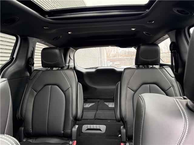 2026 Chrysler Pacifica Select (Stk: 26092) in London - Image 16 of 33