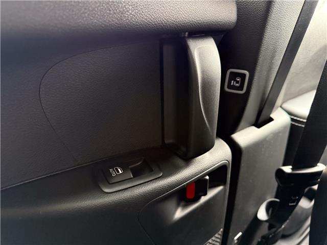 2026 Chrysler Pacifica Select (Stk: 26092) in London - Image 32 of 33