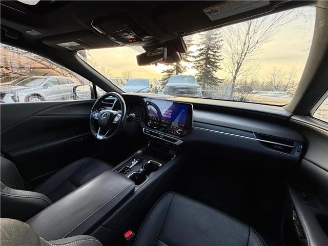 2023 Lexus RX 350 Base (Stk: 260258A) in Calgary - Image 9 of 19