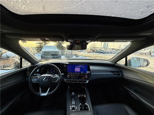 2023 Lexus RX 350 Base (Stk: 260258A) in Calgary - Image 8 of 19