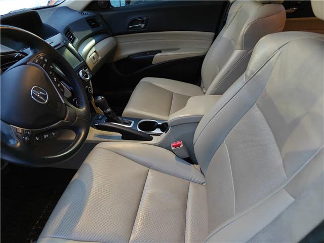 2016 Acura ILX Base in Ottawa - Image 2 of 9