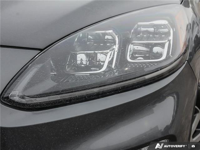 2022 Ford Escape Titanium (Stk: 05883A) in London - Image 9 of 26