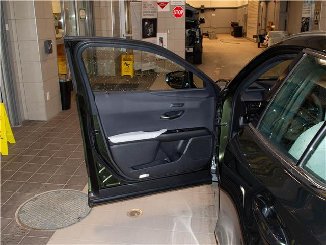 2025 Lexus UX 300h Base (Stk: 6954) in Kingston - Image 8 of 15