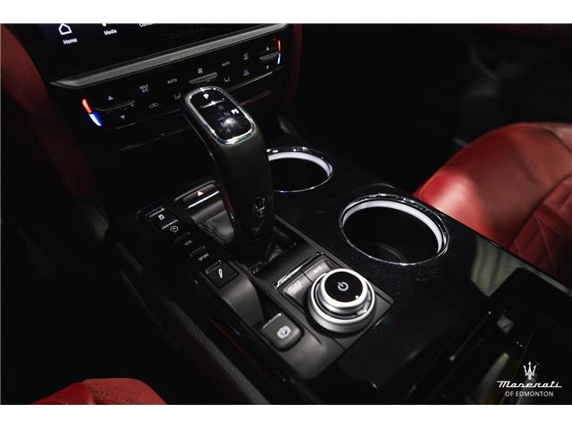 2022 Maserati Quattroporte Modena Q4 (Stk: 407003) in Edmonton - Image 16 of 27