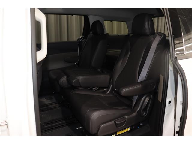 2026 Kia Carnival Hybrid EX (Stk: 26864) in Edmonton - Image 16 of 23