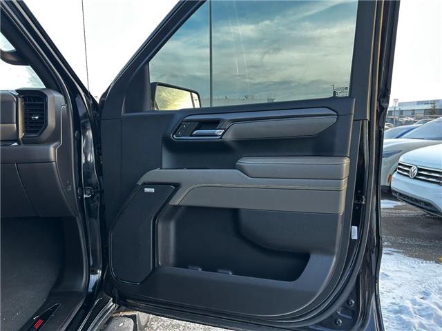 2023 Chevrolet Silverado 1500 ZR2 (Stk: 19388) in Calgary - Image 9 of 26