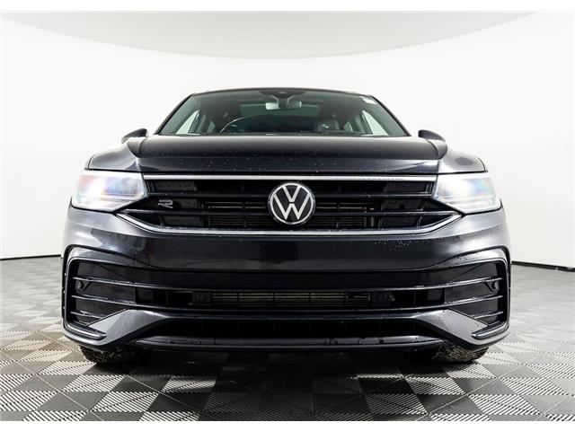 2024 Volkswagen Tiguan Comfortline R-Line Black Edition (Stk: TT-098A) in Calgary - Image 3 of 25