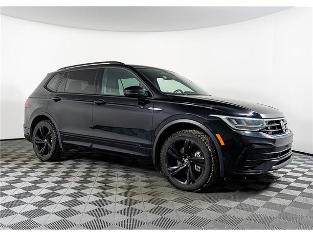 2024 Volkswagen Tiguan Comfortline R-Line Black Edition (Stk: TT-098A) in Calgary - Image 4 of 25