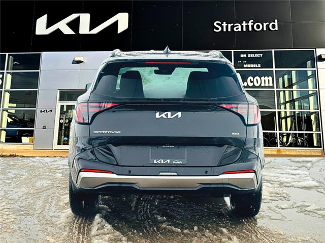 2026 Kia Sportage EX Premium w/Red Interior (Stk: S26190) in Stratford - Image 4 of 30