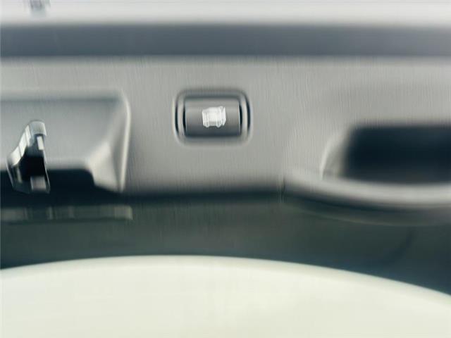 2026 Kia Sportage EX Premium w/Red Interior (Stk: S26190) in Stratford - Image 12 of 30