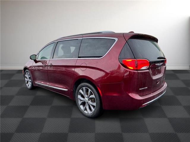 2020 Chrysler Pacifica Limited (Stk: TR05570A) in Windsor - Image 4 of 28