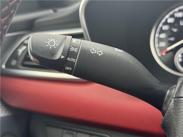 2022 Genesis G70 3.3T Sport (Stk: 25101491A) in Markham - Image 16 of 47