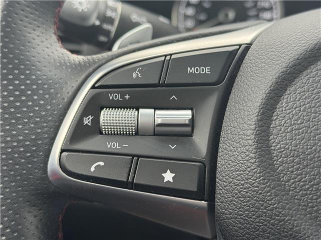 2022 Genesis G70 3.3T Sport (Stk: 25101491A) in Markham - Image 18 of 47