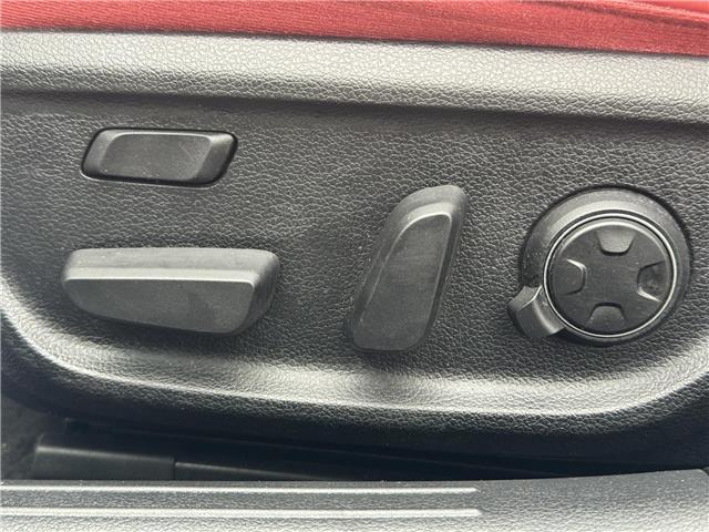 2022 Genesis G70 3.3T Sport (Stk: 25101491A) in Markham - Image 36 of 47