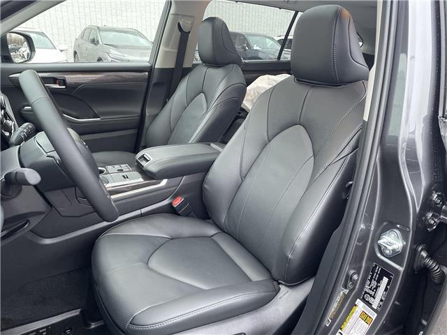 2025 Toyota Highlander Hybrid Limited (Stk: 12107786A) in Concord - Image 27 of 50