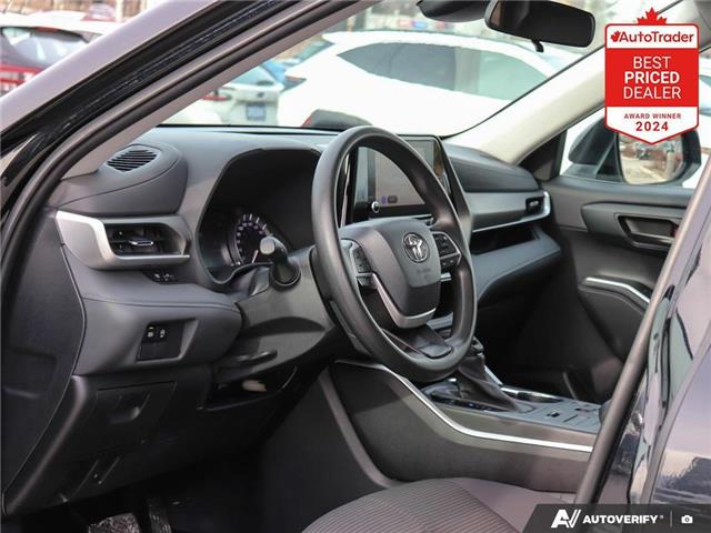 2023 Toyota Highlander  (Stk: U3253) in Hamilton - Image 16 of 30