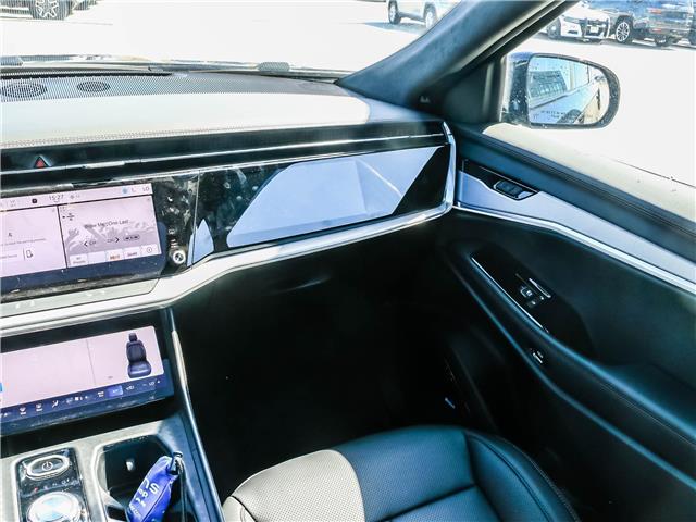 2025 Jeep Wagoneer S Base (Stk: 15-25178) in London - Image 8 of 34