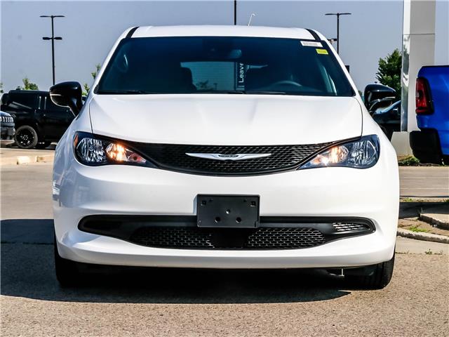 2025 Chrysler Grand Caravan SXT (Stk: 15-25331) in London - Image 2 of 31