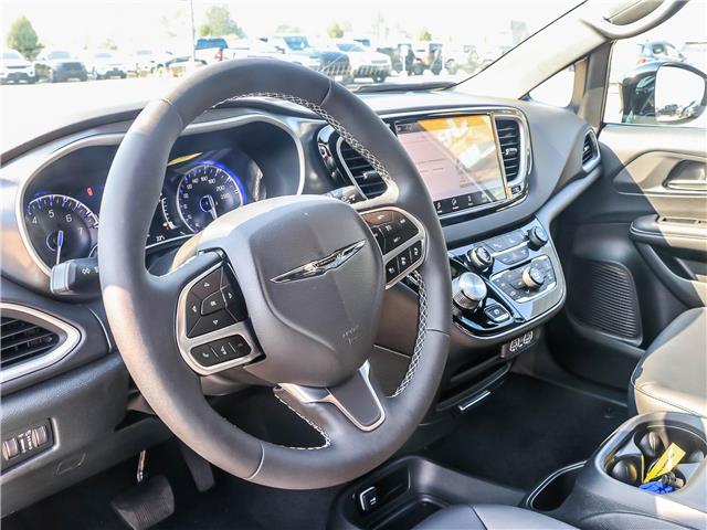 2025 Chrysler Grand Caravan SXT (Stk: 15-25321) in London - Image 14 of 31