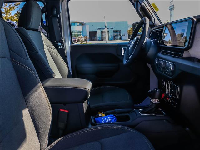 2025 Jeep Wrangler Sport (Stk: 15-25381) in London - Image 23 of 25