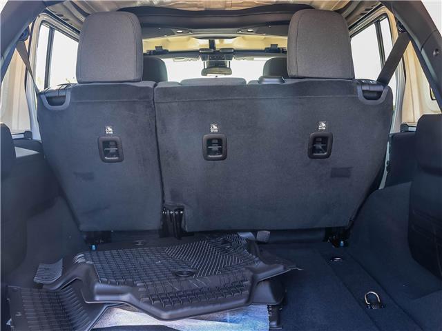 2025 Jeep Wrangler Sport (Stk: 15-25381) in London - Image 25 of 25