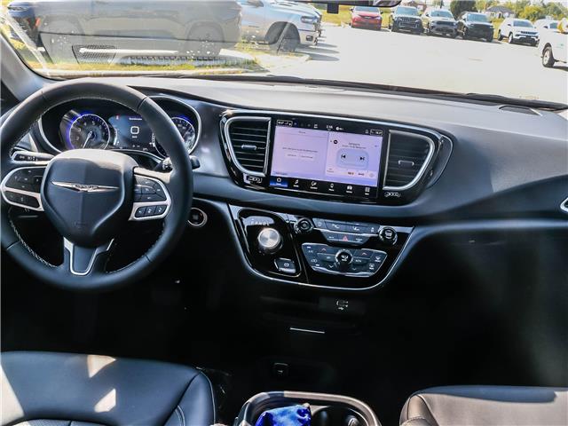 2026 Chrysler Grand Caravan SXT (Stk: 15-26003) in London - Image 7 of 31