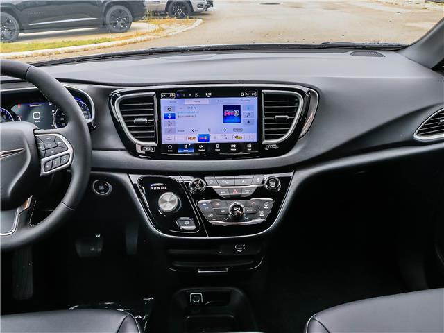 2026 Chrysler Grand Caravan SXT (Stk: 15-26018) in London - Image 7 of 31