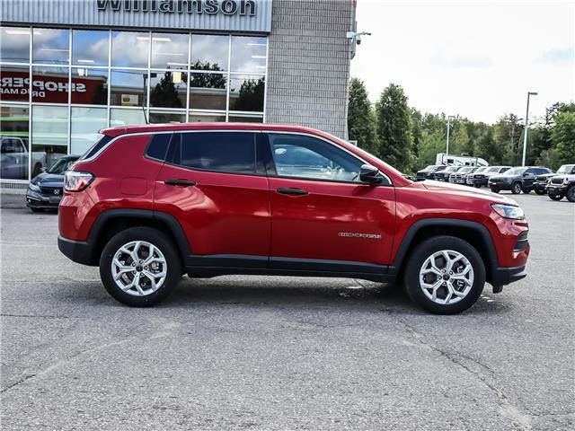 2025 Jeep Compass Sport (Stk: 25-627D) in Uxbridge - Image 4 of 23