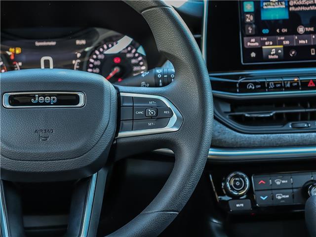 2025 Jeep Compass Sport (Stk: 25-652D) in Uxbridge - Image 13 of 23