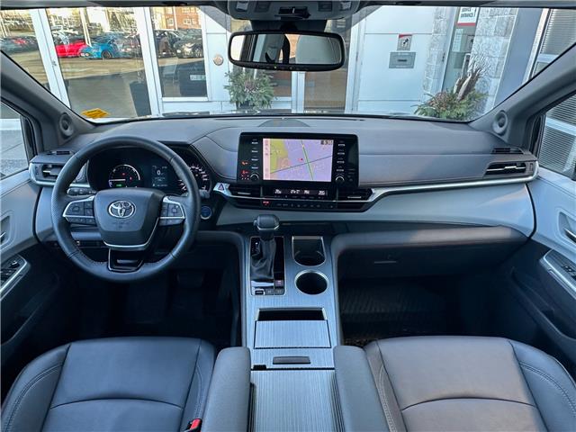 2023 Toyota Sienna XSE 7-Passenger (Stk: W6945A) in Cobourg - Image 11 of 29