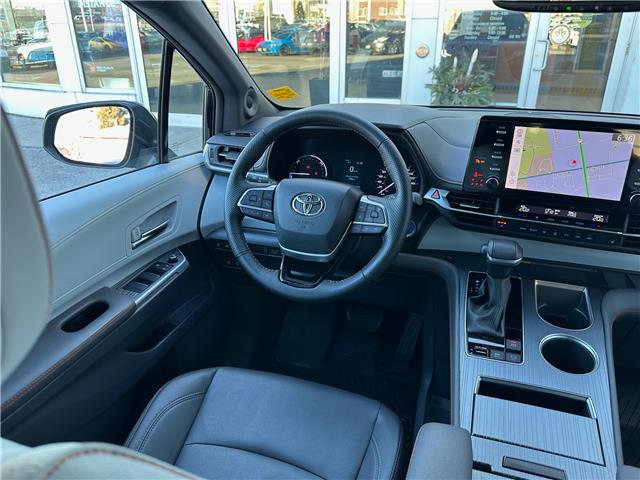 2023 Toyota Sienna XSE 7-Passenger (Stk: W6945A) in Cobourg - Image 10 of 29
