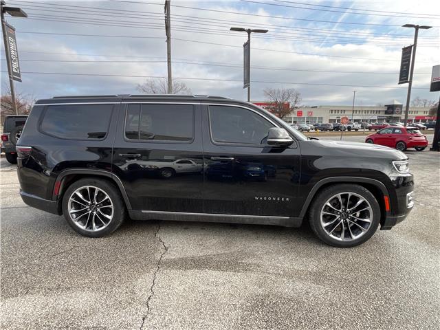 2022 Jeep Wagoneer Series III (Stk: 06328A) in Sarnia - Image 5 of 11