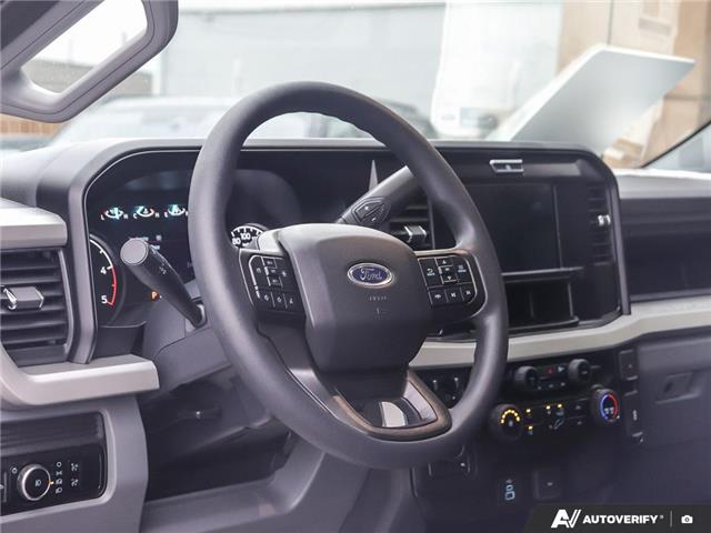 2026 Ford F-600 Chassis XL (Stk: 6-26CV0128) in Whitby - Image 13 of 28