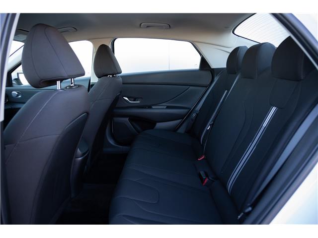 2023 Hyundai Elantra Preferred (Stk: U10965) in London - Image 30 of 33