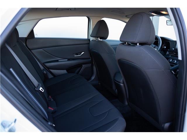 2023 Hyundai Elantra Preferred (Stk: U10965) in London - Image 32 of 33