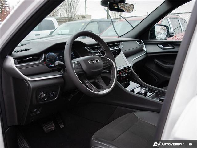 2025 Jeep Grand Cherokee Laredo (Stk: 105307A) in St. Thomas - Image 13 of 27