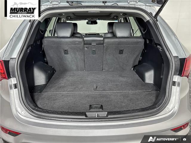 2017 Hyundai Santa Fe Sport 2.0T Ultimate (Stk: P3489) in Chilliwack - Image 13 of 36