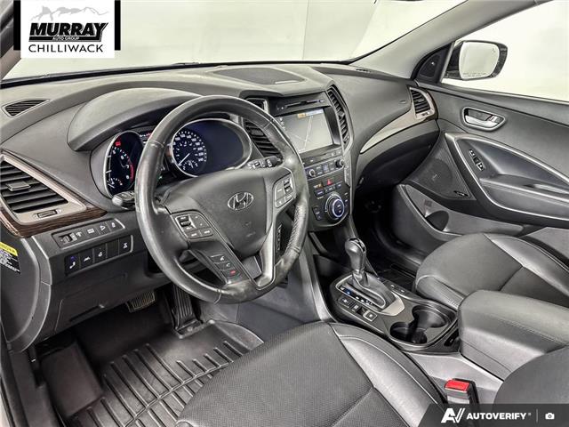 2017 Hyundai Santa Fe Sport 2.0T Ultimate (Stk: P3489) in Chilliwack - Image 17 of 36