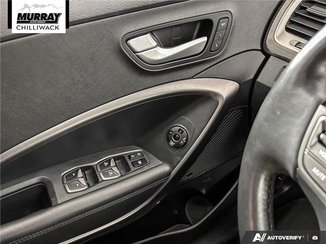 2017 Hyundai Santa Fe Sport 2.0T Ultimate (Stk: P3489) in Chilliwack - Image 24 of 36