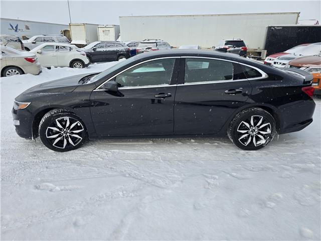 2022 Chevrolet Malibu RS in Saskatoon - Image 4 of 11