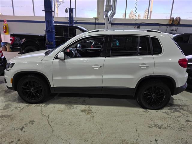 2017 Volkswagen Tiguan Comfortline (Stk: 26058A) in Rouyn-Noranda - Image 2 of 15