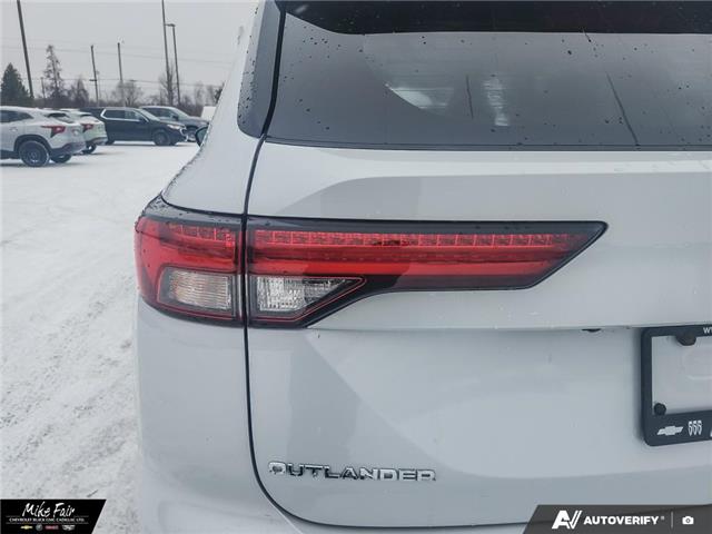 2025 Mitsubishi Outlander PHEV LE (Stk: 26130B) in Smiths Falls - Image 11 of 25