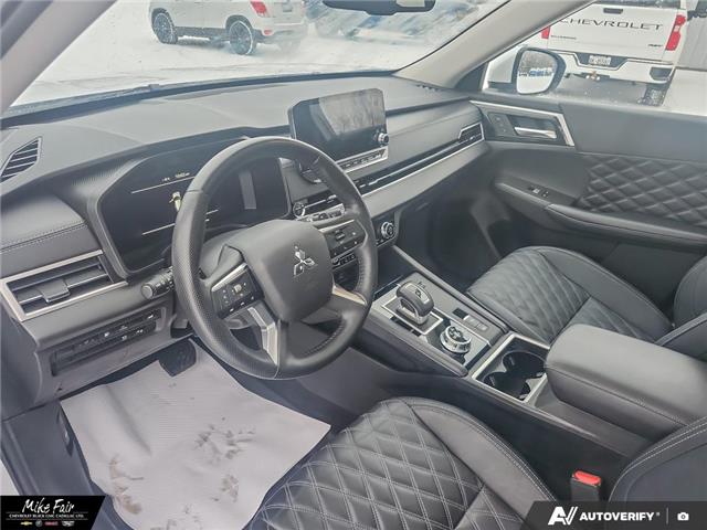 2025 Mitsubishi Outlander PHEV LE (Stk: 26130B) in Smiths Falls - Image 13 of 25