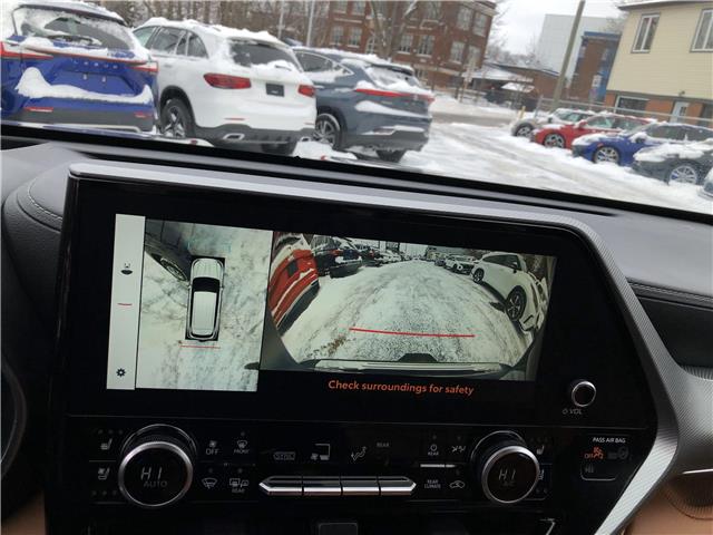2023 Toyota Highlander Limited (Stk: 022592) in Ottawa - Image 17 of 26