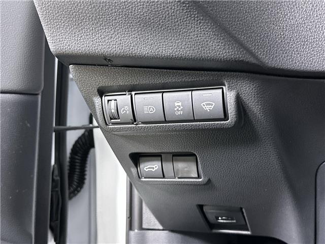 2026 Toyota Corolla Cross XLE (Stk: 11105570) in Markham - Image 15 of 23