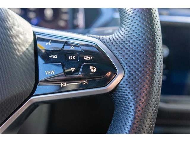 2022 Volkswagen Tiguan Comfortline R-Line Black Edition (Stk: V25461) in Waterloo - Image 14 of 20