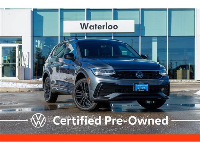 2022 Volkswagen Tiguan Comfortline R-Line Black Edition (Stk: V25461) in Waterloo - Image 1 of 20