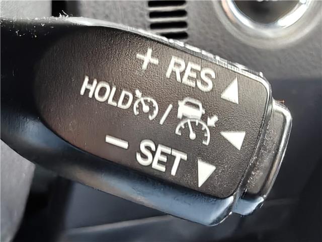 2019 Toyota Corolla XSE Package in Ottawa - Image 29 of 31