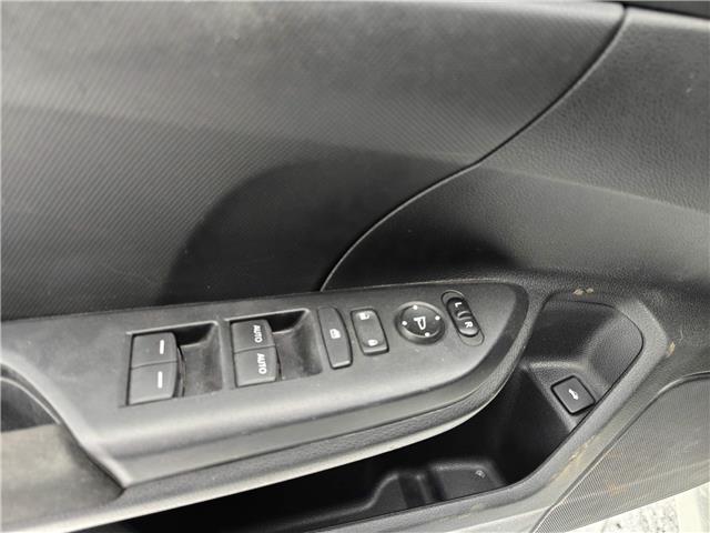 2017 Honda Civic LX in Ottawa - Image 11 of 21